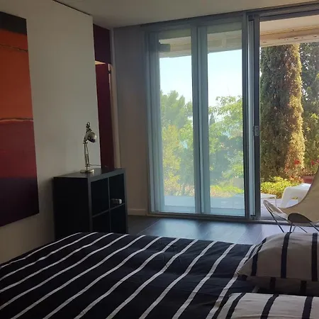 Bed & Breakfast Les Peintures De Jean